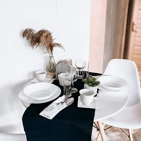 Pod Progiem Apartment
